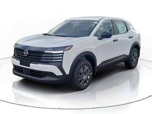 New 2026 Nissan Kicks S FWD image 2