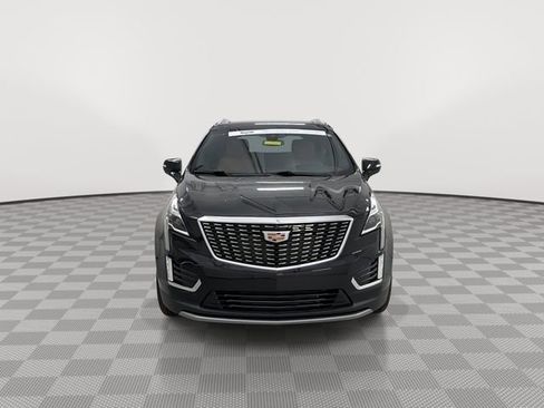 Certified 2025 Cadillac XT5 Premium Luxury w/ LPO, Floor Liner Package AWD/4WD image 3