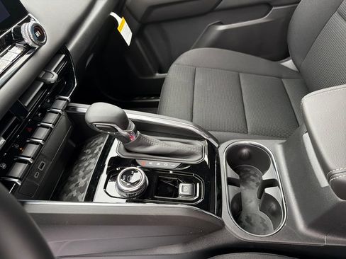 New 2026 GMC Canyon Elevation w/ Convenience Package image 19