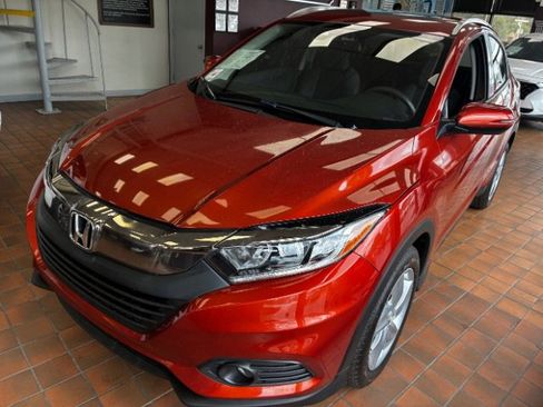 Used 2019 Honda HR-V EX image 8