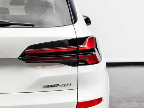 Used 2024 BMW X5 sDrive40i w/ M Sport Package image 20