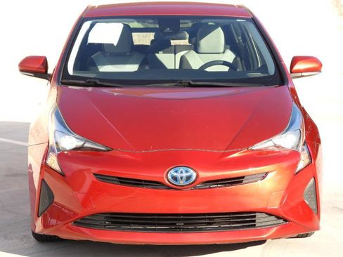 Used 2017 Toyota Prius Two image 26