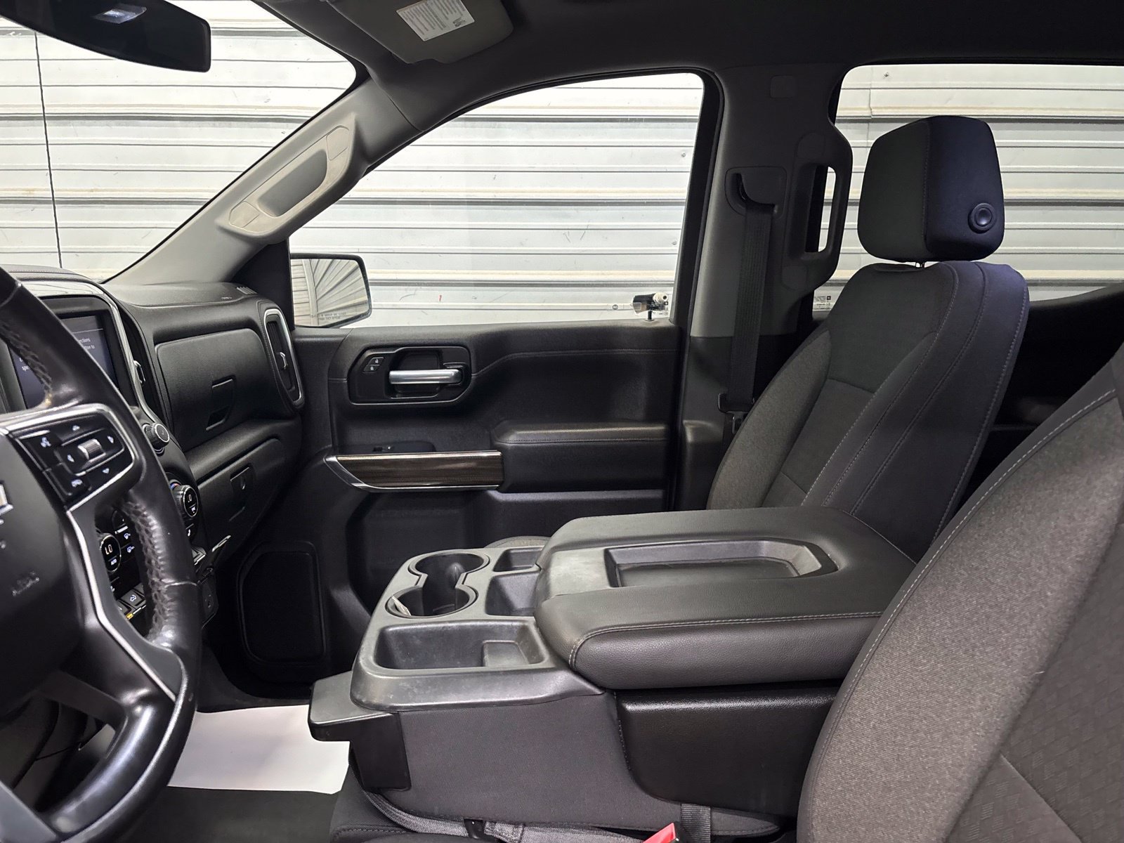 Used 2020 Chevrolet Silverado 1500 LT w/ All-Star Edition AWD/4WD image 19