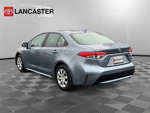 Certified 2022 Toyota Corolla LE image 5