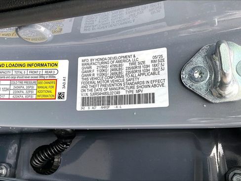 Used 2025 Honda CR-V EX image 16