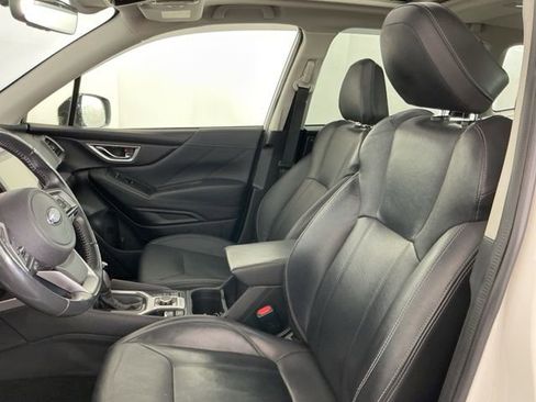 Used 2019 Subaru Forester Limited AWD/4WD image 14