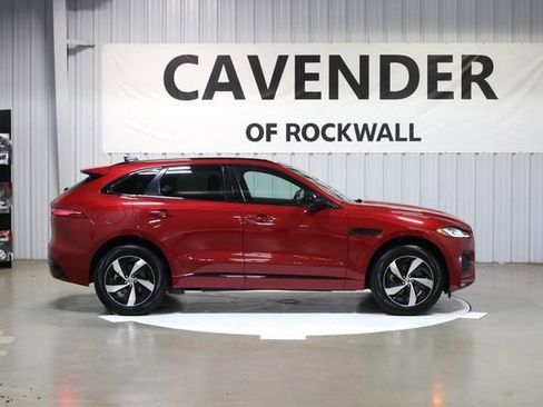 Used 2024 Jaguar F-PACE R-Dynamic S image 6