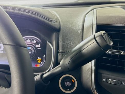 Used 2025 RAM 2500 Laramie image 17