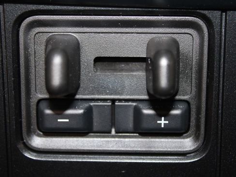 New 2026 Ford F250 Lariat w/ Black Appearance Package image 52