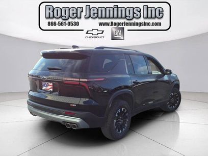 Used 2025 Chevrolet Traverse Z71 w/ Driver Confidence Package