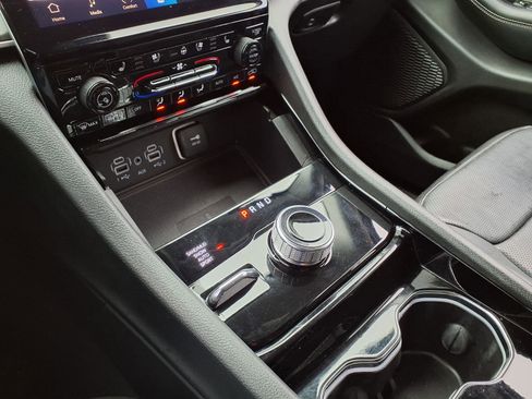 Used 2023 Jeep Grand Cherokee Limited w/ Luxury Tech Group II image 25