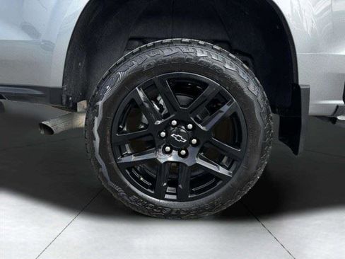 Used 2025 Chevrolet Colorado Z71 w/ Z71 Convenience Package 2 AWD/4WD image 54