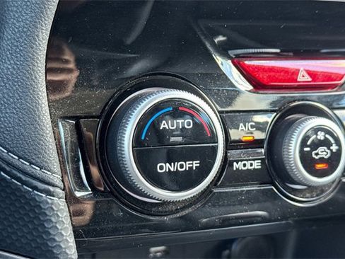 Used 2022 Subaru Forester Touring w/ Popular Package #3 image 30