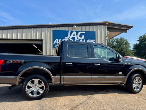 Used 2019 Ford F150 King Ranch w/ Equipment Group 601A Luxury AWD/4WD image 6