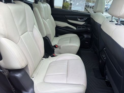 Certified 2023 Subaru Ascent Limited w/ Technology Package image 24