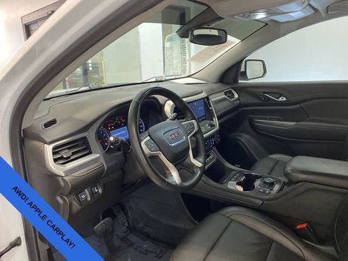 Used 2023 GMC Acadia SLT AWD/4WD image 17