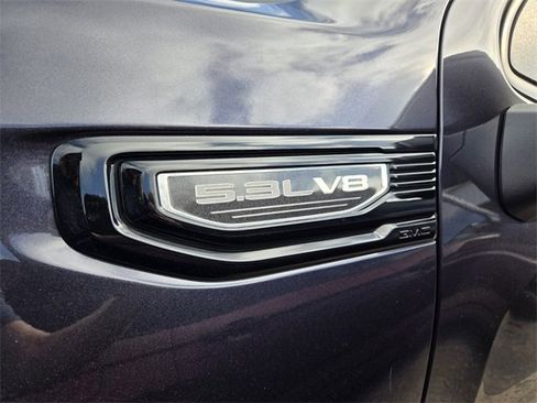 Used 2022 GMC Sierra 1500 Elevation w/ Elevation Premium Package image 4