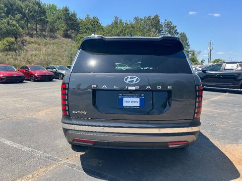 New 2026 Hyundai Palisade FWD Hybrid image 5