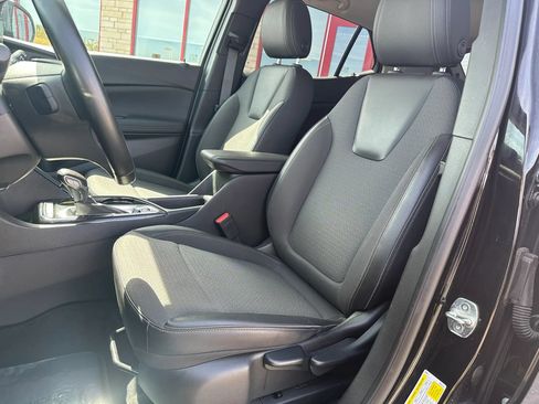Used 2024 Buick Encore GX Preferred FWD image 9