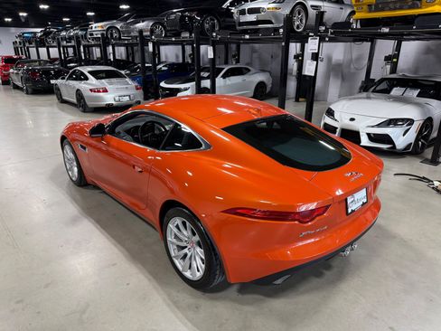 Used 2015 Jaguar F-TYPE Coupe image 4