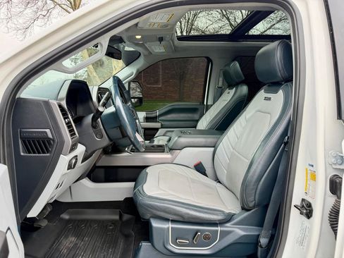 Used 2022 Ford F350 Limited image 20