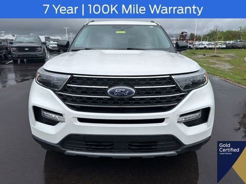 Certified 2023 Ford Explorer XLT w/ Equipment Group 202A AWD/4WD image 4