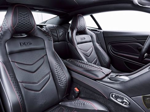 Used 2021 Aston Martin DBS Superleggera RWD image 53