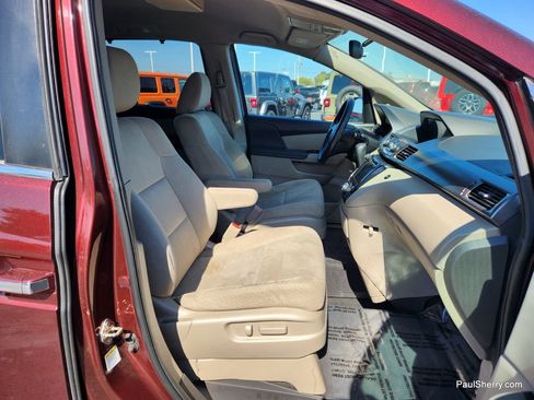 Used 2016 Honda Odyssey EX image 46