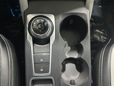 Used 2023 Ford Escape Platinum w/ Premium Technology Package image 15