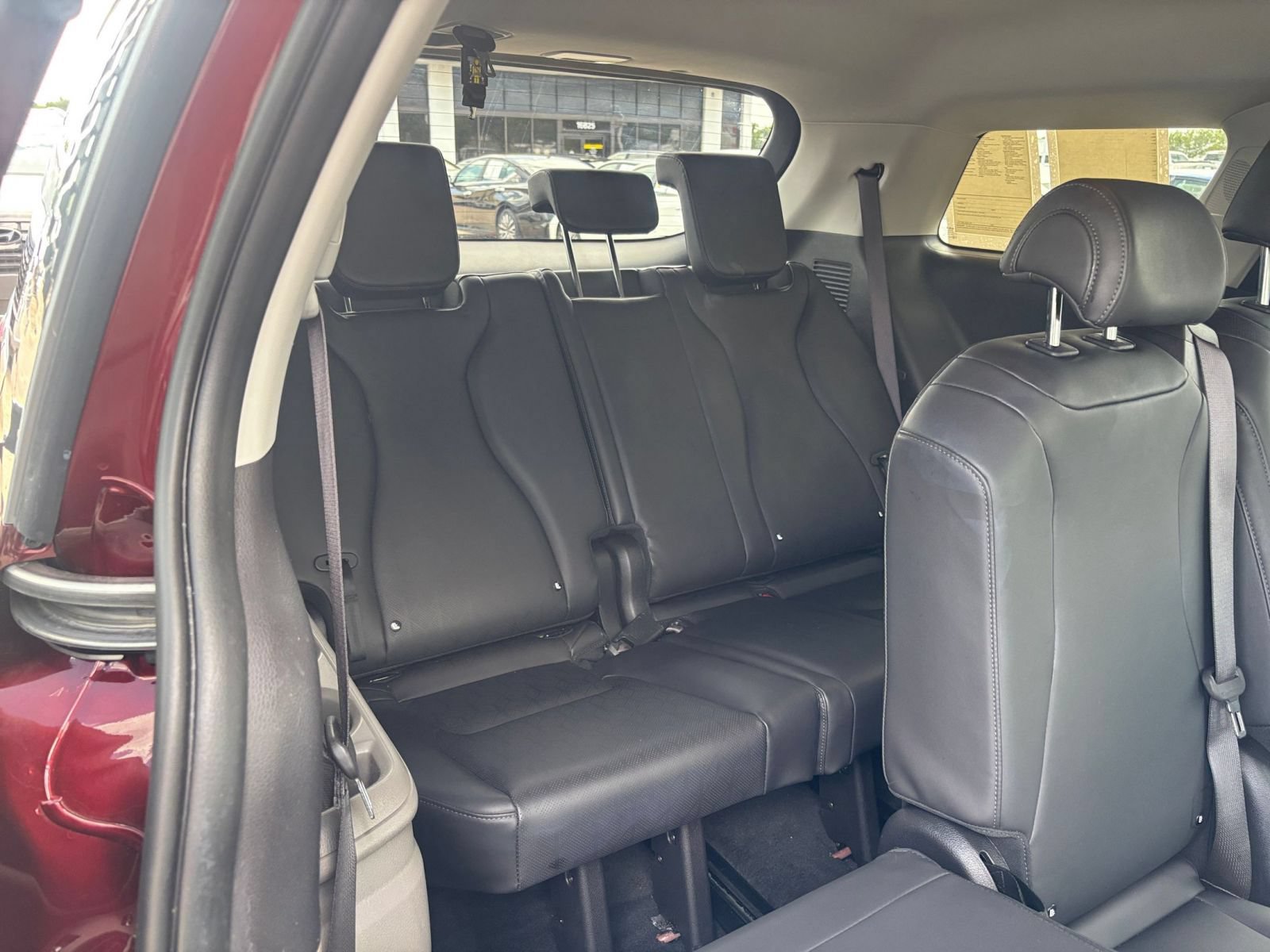 Used 2026 Kia Carnival FWD image 29