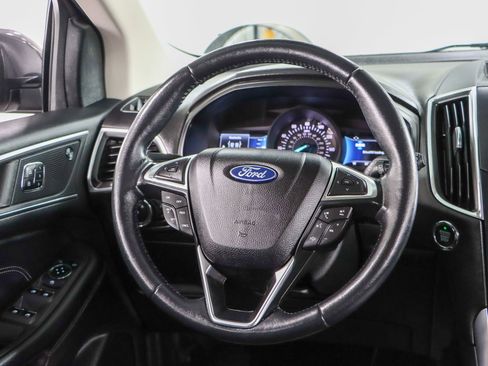 Used 2023 Ford Edge Titanium image 12