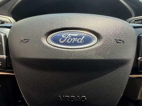 Used 2025 Ford Escape Active w/ Cold Weather Package AWD/4WD image 34