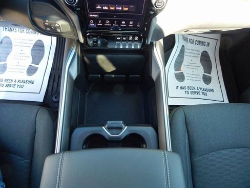 New 2025 RAM 2500 Lone Star image 24