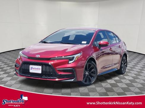 Used 2023 Toyota Corolla SE FWD image 1