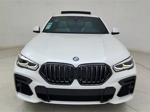 Used 2023 BMW X6 xDrive40i w/ M Sport Package image 2