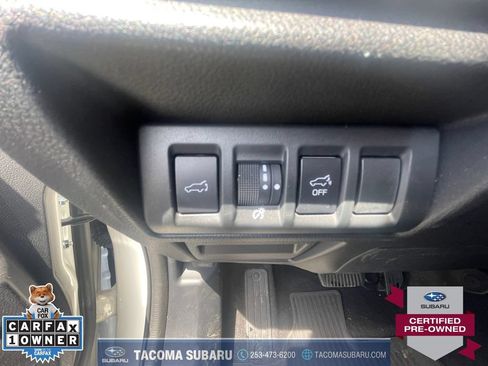 Used 2025 Subaru Outback Limited AWD/4WD image 24