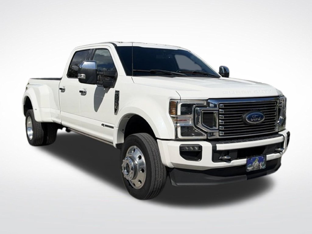 Used 2022 Ford F450 Platinum w/ FX4 Off-Road Package AWD/4WD image 2
