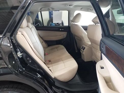 Used 2015 Subaru Outback 2.5i Limited AWD/4WD image 15