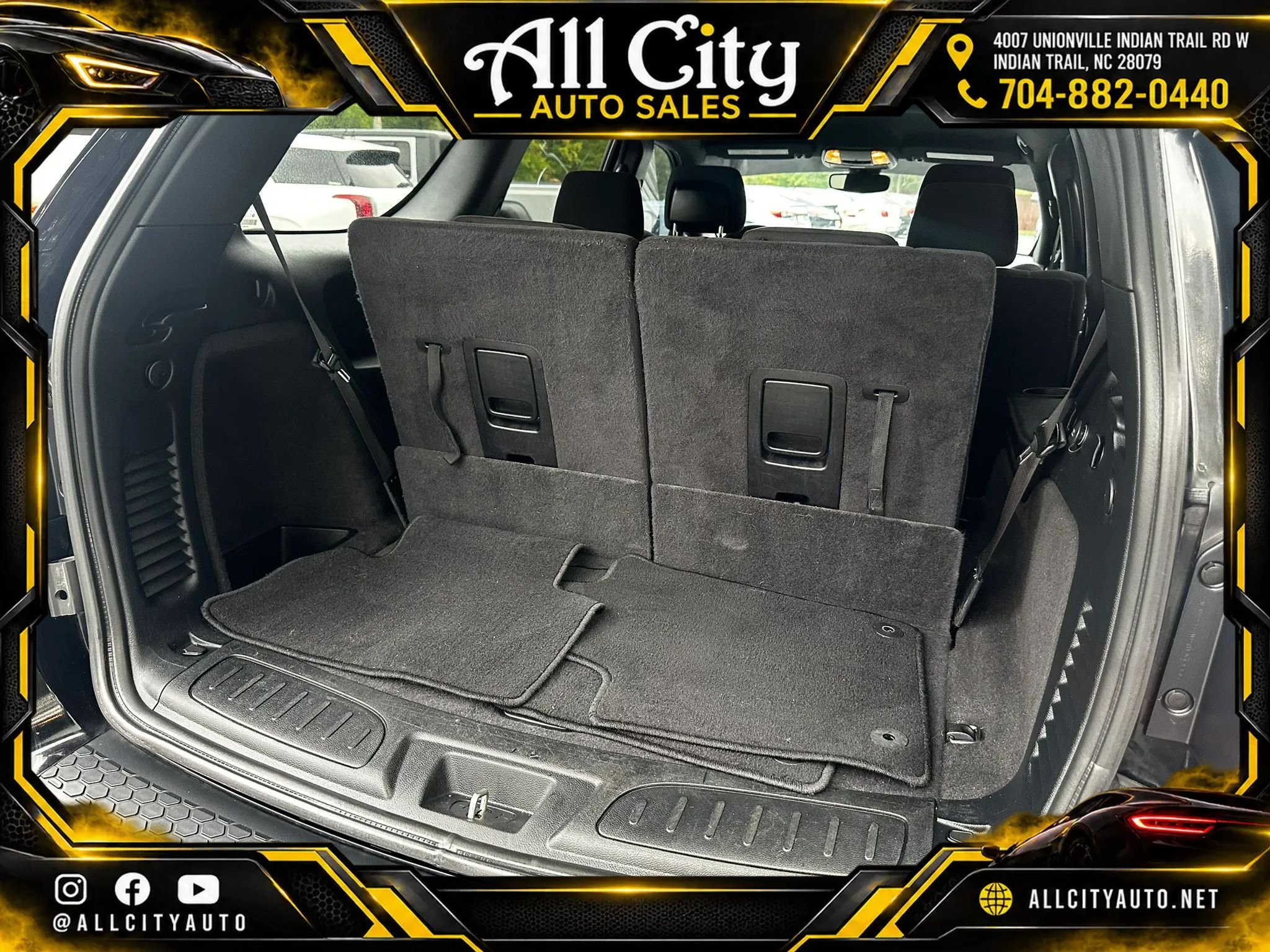 Used 2020 Dodge Durango GT w/ Blacktop Package RWD image 40