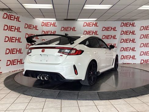 Used 2026 Honda Civic Type R image 7