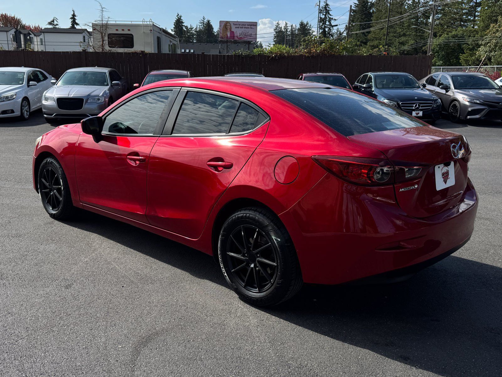 Used 2015 MAZDA MAZDA3 i Sport FWD image 5