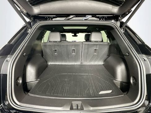 Used 2023 Chevrolet Blazer RS w/ Driver Confidence II Package image 21