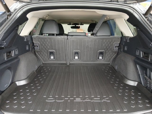 Used 2024 Subaru Outback Onyx Edition AWD/4WD image 5