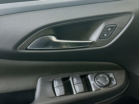 Used 2025 Buick Envista Preferred FWD image 15