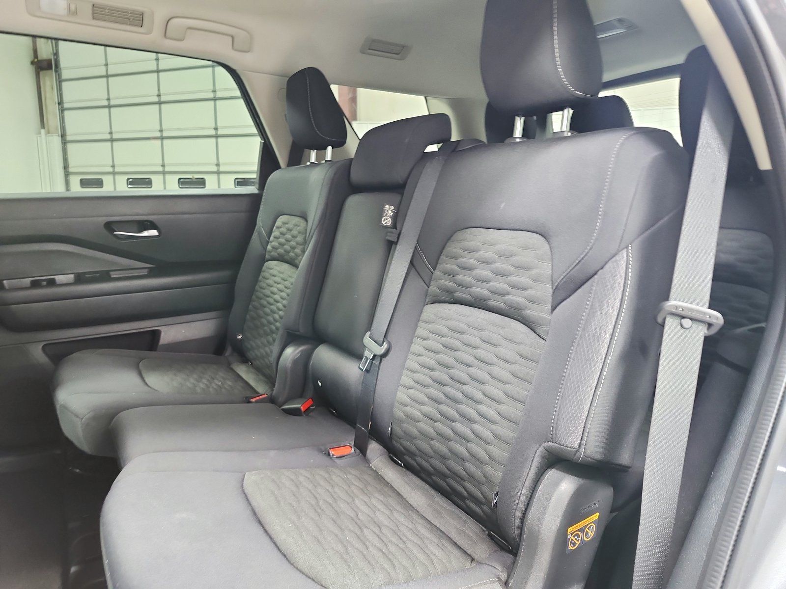 Used 2022 Nissan Pathfinder SV AWD/4WD image 12