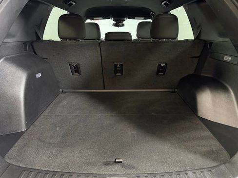 Used 2025 Chevrolet Equinox LT image 28