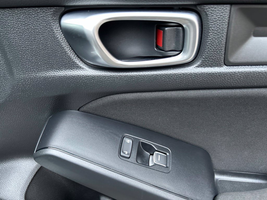 Used 2025 Honda Civic Sport image 30