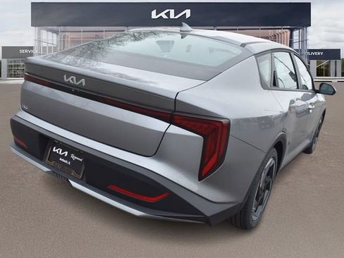 New 2026 Kia K4 EX image 4