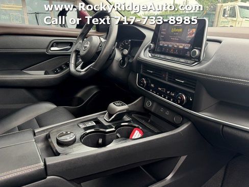 Used 2023 Nissan Rogue SV w/ SV Premium B Package AWD/4WD image 20