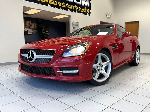 Used 2013 Mercedes-Benz SLK 250 w/ Premium I Pkg image 43